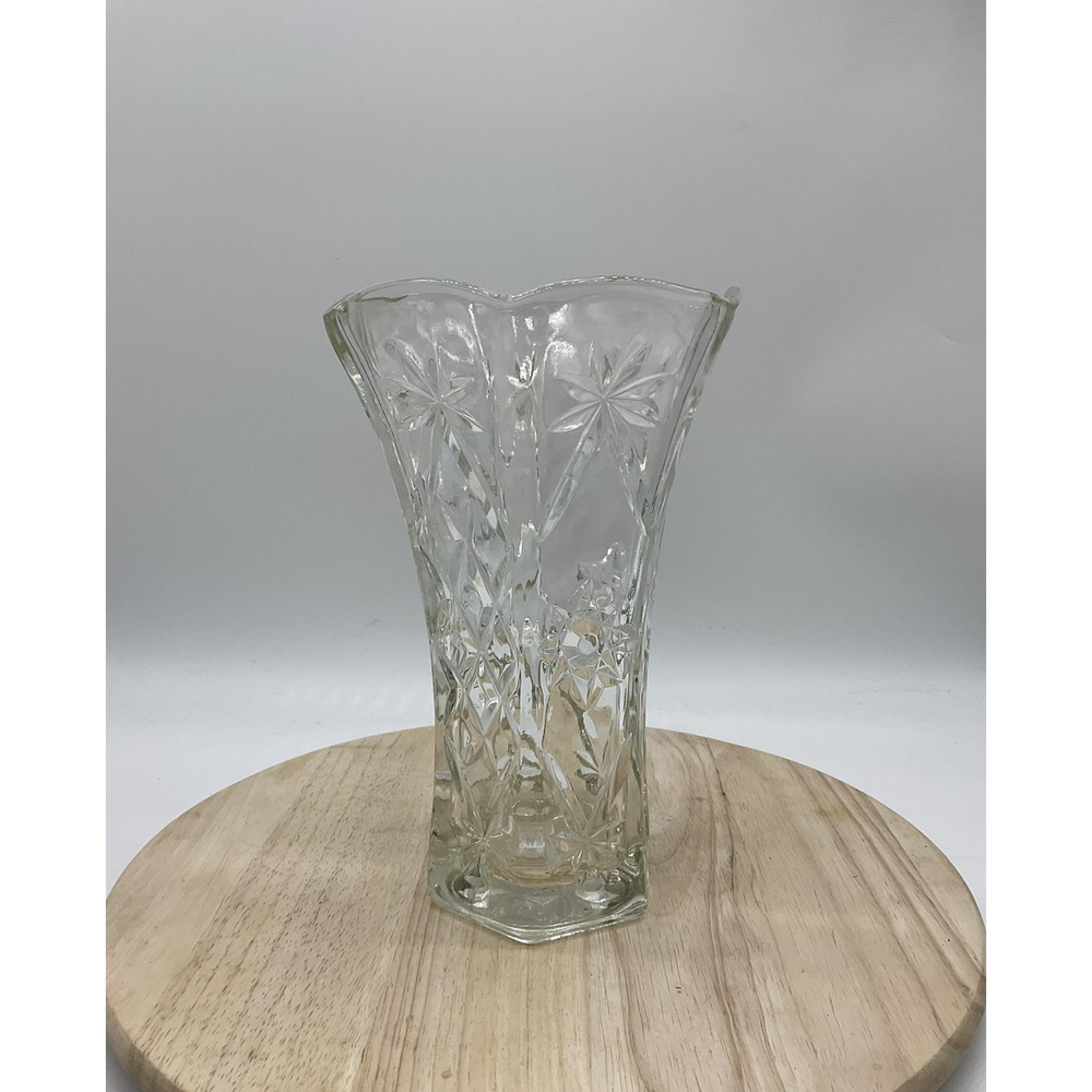 Clear Pressed Glass Flower Vase Starburst Pattern Hexagon VTG Decor‎ Centerpiece